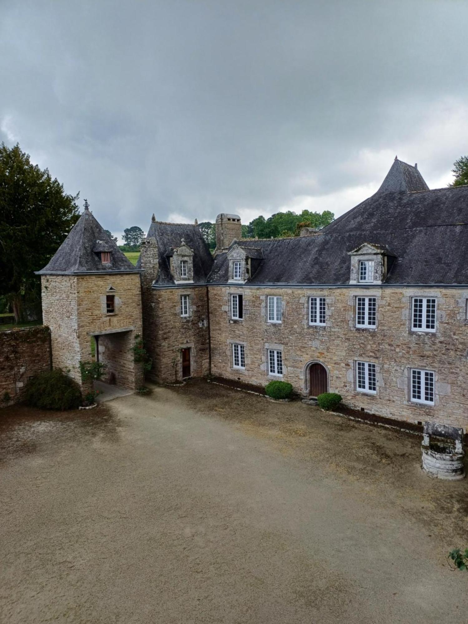 Manoir Du Stang Hotel La Foret-Fouesnant Exterior photo